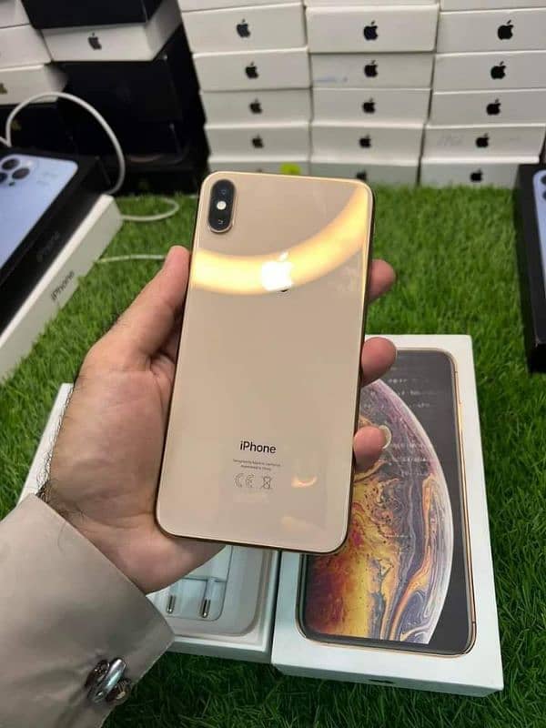 iphone XS Max 256GB full box WhatsApp number 03267720525 0