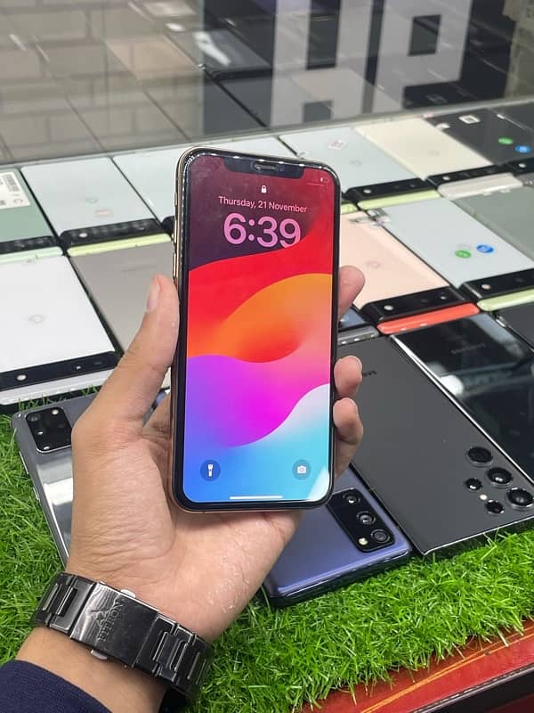 Iphone xs PTA 2