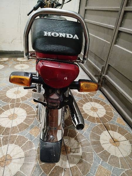 HONDA CD70 2019 8