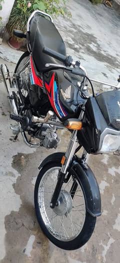 Honda C70 Dream 2020 Contact: 03120519427