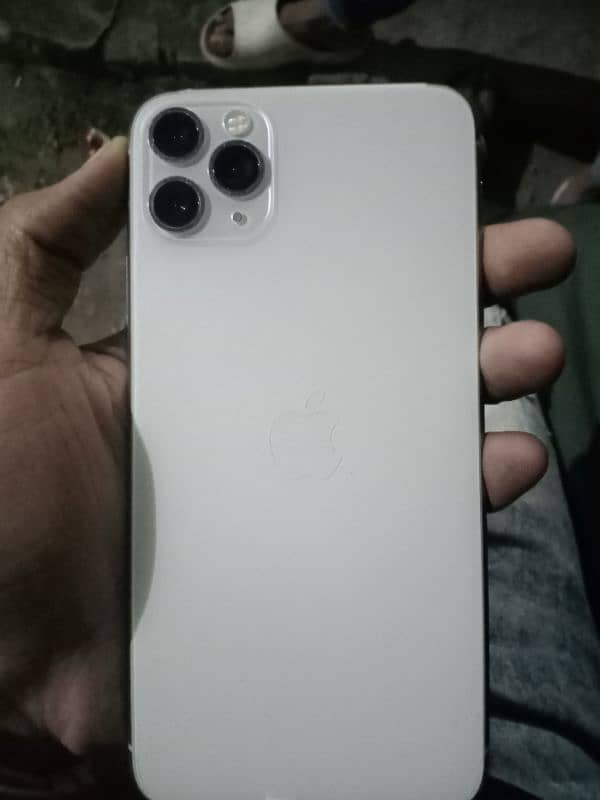 iphone 11 pro max 0