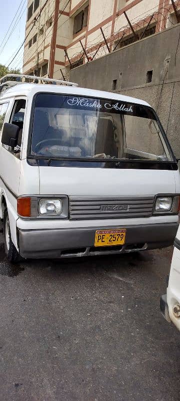 Mazda hiace 0