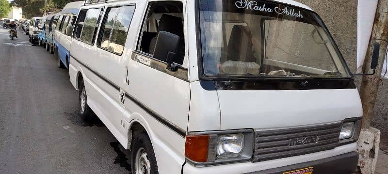 Mazda hiace 2