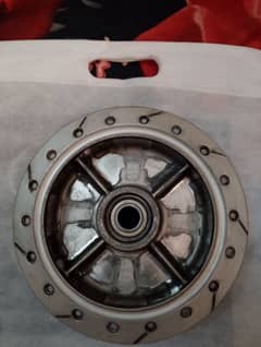 ybr 125 jenian back hub only 2 month used