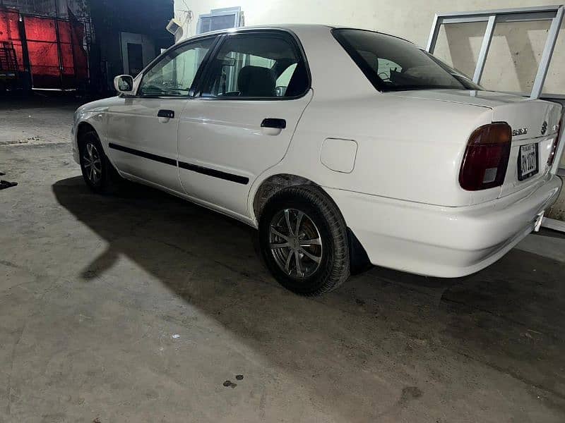 Suzuki Baleno 2003 4