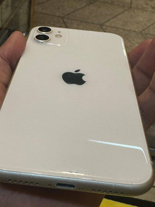 iphone 11 128GB PTA 0