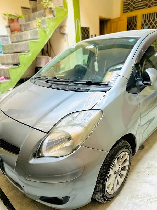 Toyota Vitz 2010 1