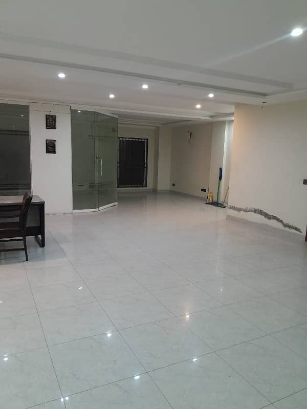 8 Marla Ground Floor + Basement For Rent on Bahria Town Lahore 1