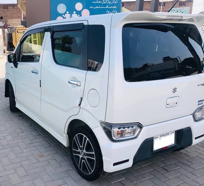 Suzuki Wagon R Stingray 2022 14