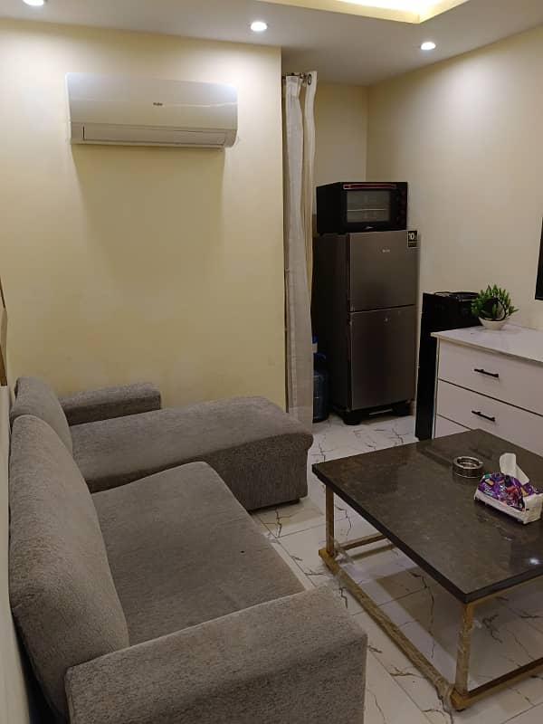 2 bedroom apartment for rent on daily basis in bahria town lahore 16