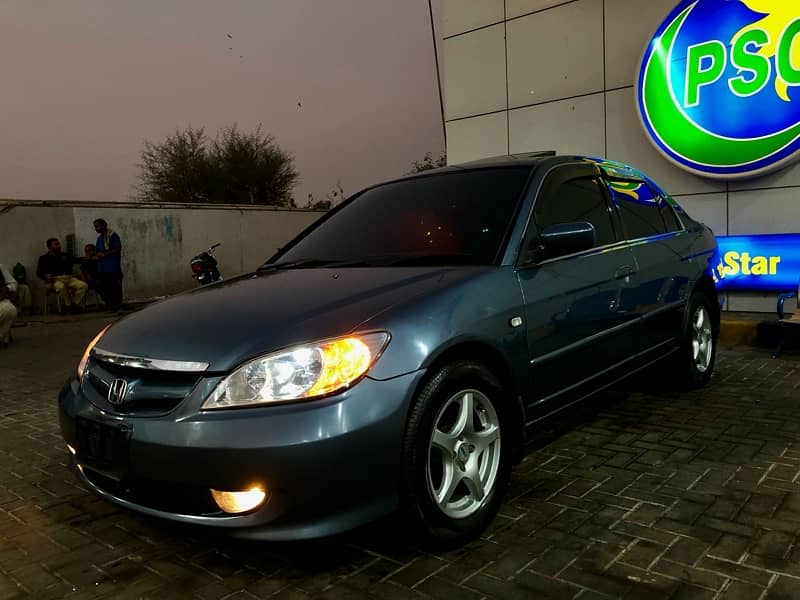 Honda Civic VTi Oriel 2006 well maintained 4