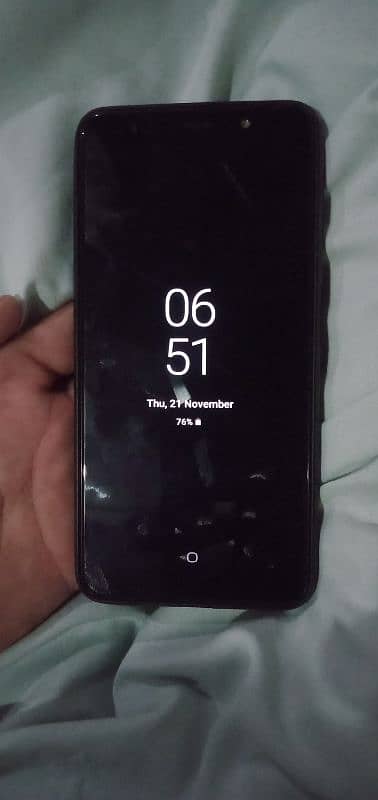 SAMSUNG A7 2018 4GB RAM 128 GB MEMORY 2