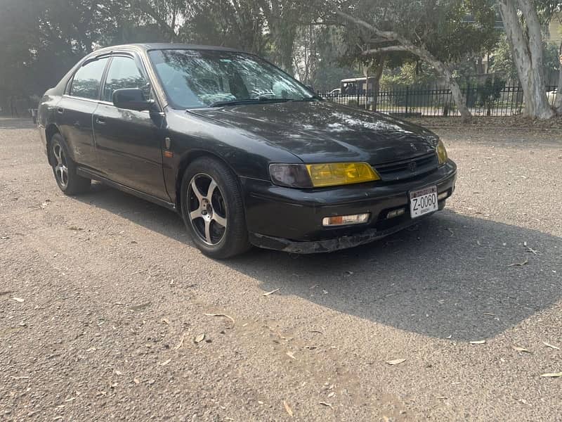 Honda Accord 1995 11