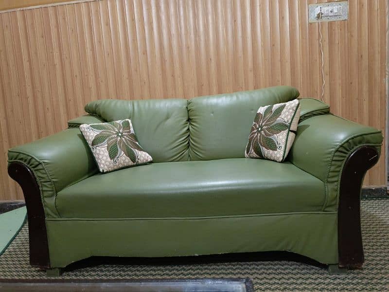 A Comfortable Sofa Set that gives Lavish Look. It's made pure leather. 3