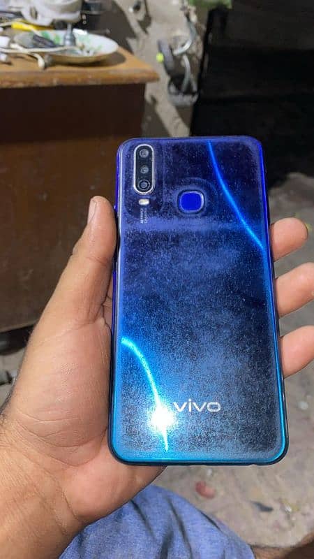 Vivo y15 4/64 Great Deal 4