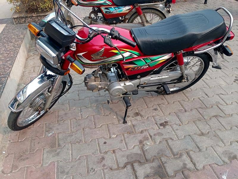 Honda CD 70 2021 2