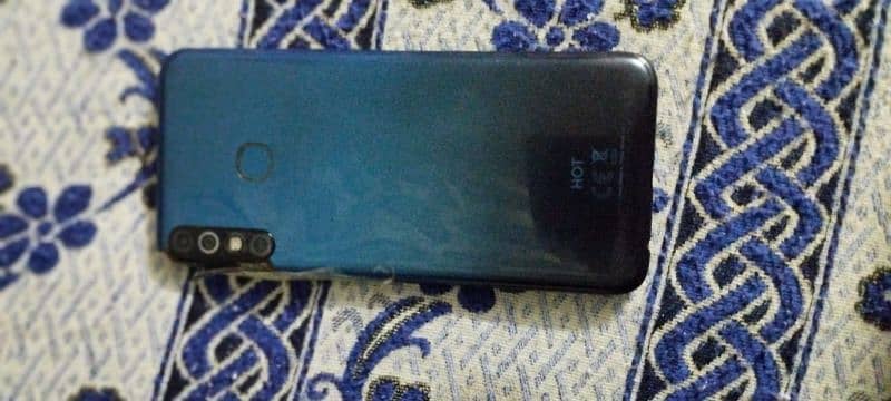 Infinix hot 8 8/10 working 4