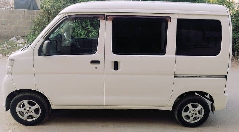 Daihatsu Hijet 2013 8