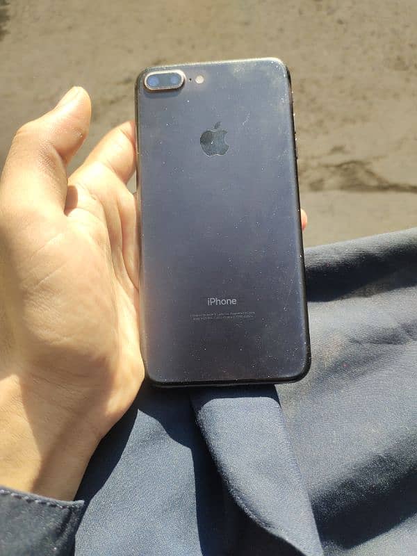 i phone 7 plus 0