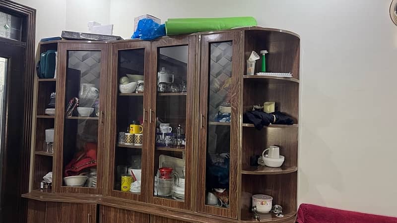 Crockery cabinet Unit 1