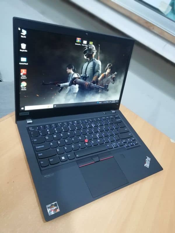 Lenovo Thinkpad T14 Ryzen 5 Pro 5650U with 6-Cores & 1GB dedicated GPU 5