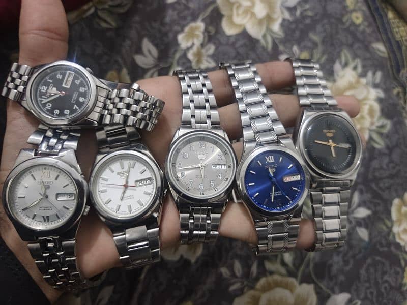 Seiko 5 automatic watches for sale,03070773076 contact me on WhatsApp 0