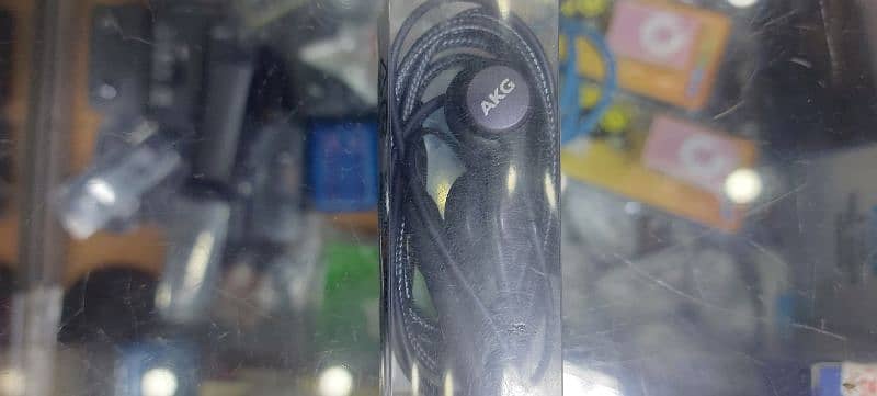 HANDFREE AKG BRAND 2