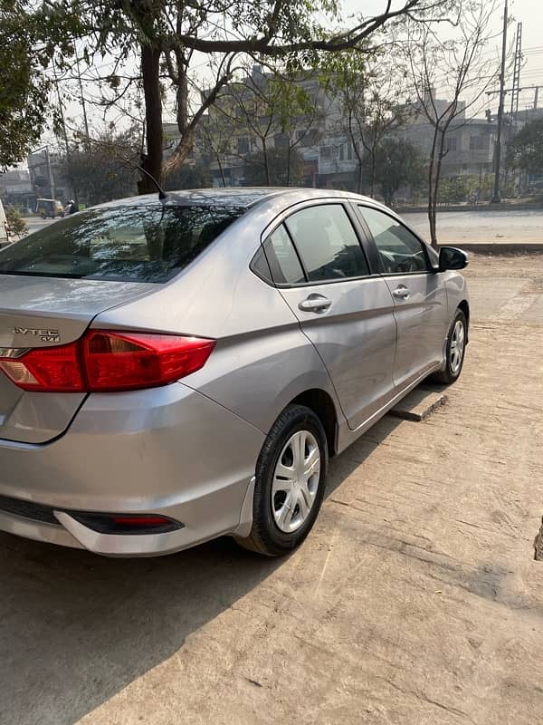 Honda City IVTEC 2022 4