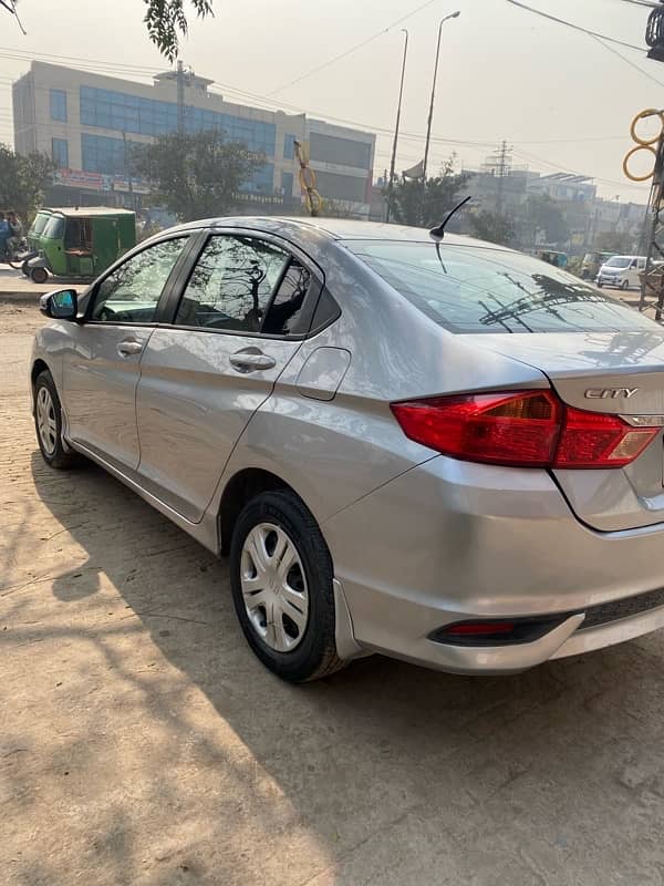 Honda City IVTEC 2022 5