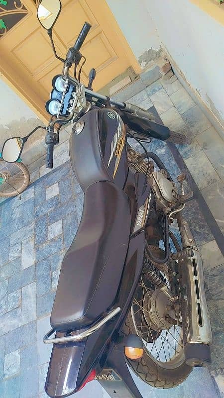 Yamaha 125 ybz brand ner condition 8