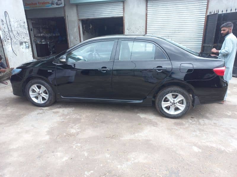 Toyota Corolla GLI 2011 7