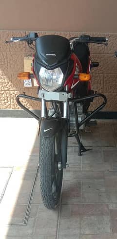 Honda cbf 125