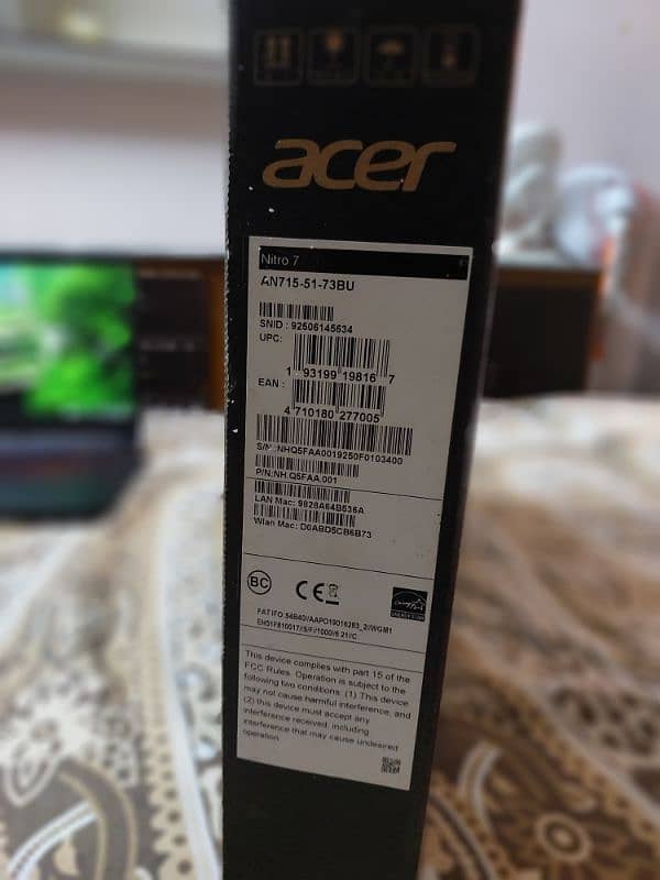 Accer Nitro 7 Gaming Laptop with BOX 12