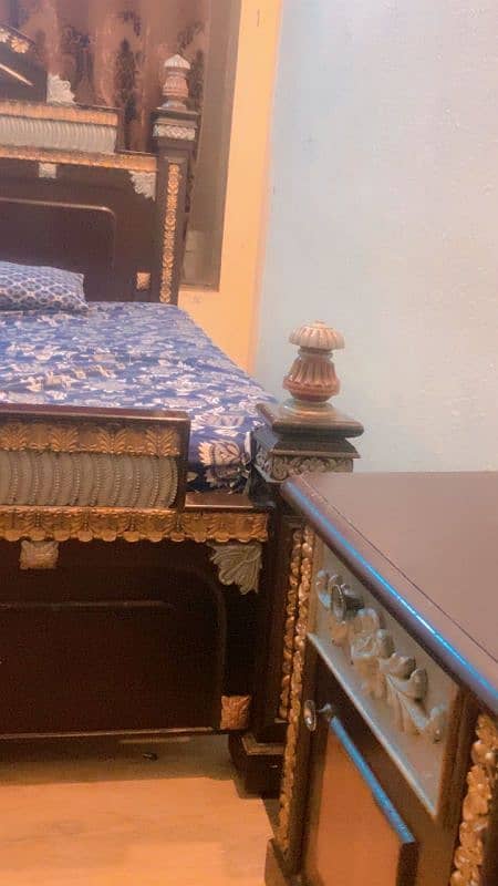 Bed Set For Sale Without Mattress 1