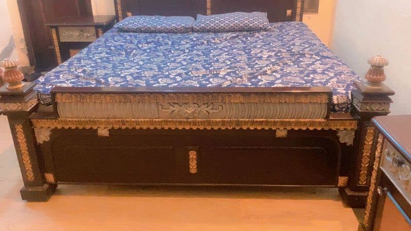 Bed Set For Sale Without Mattress 3