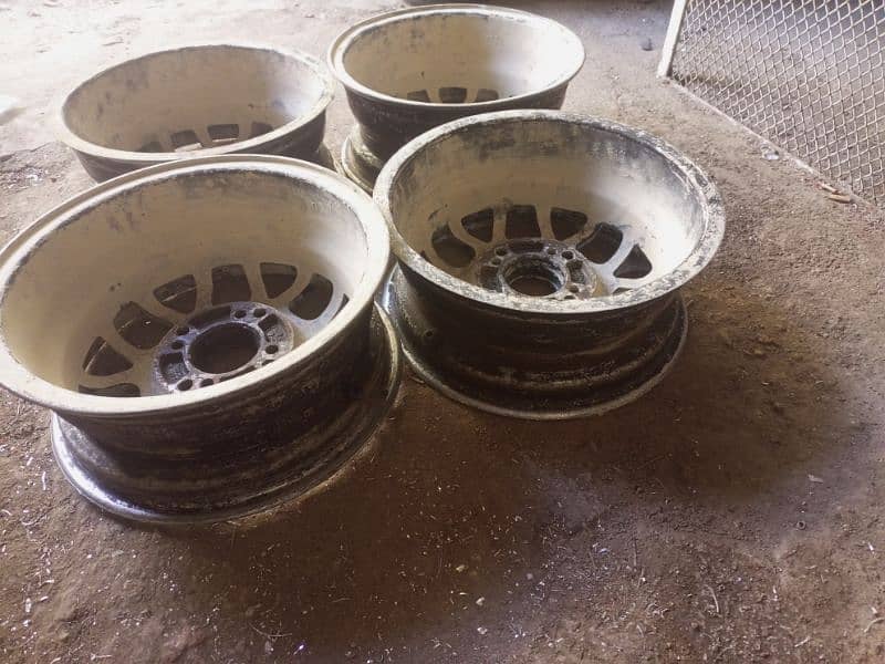 13 size alloy Rim 114 or 100 pcd 6