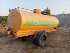 "URGENTLY SALE "USED WATER TANKER (Capacity 6400 liters  03008639492