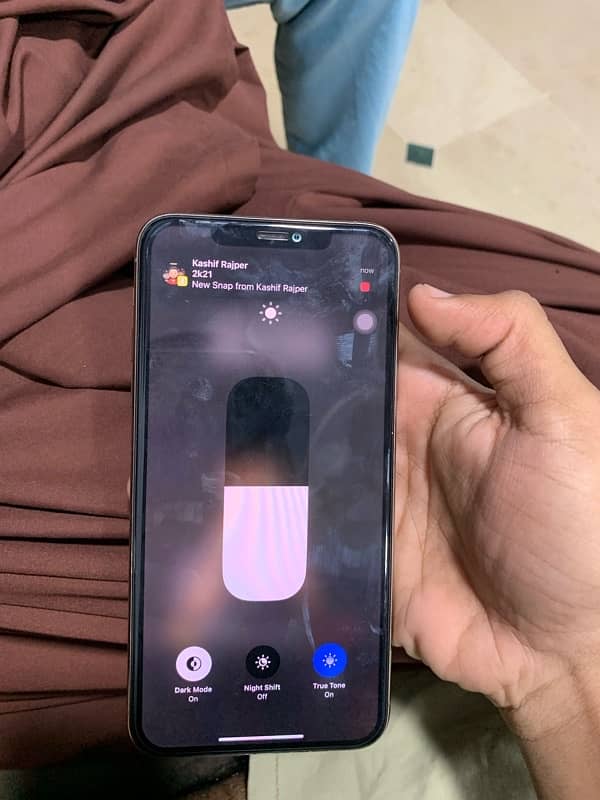 iphone 11 pro max 3