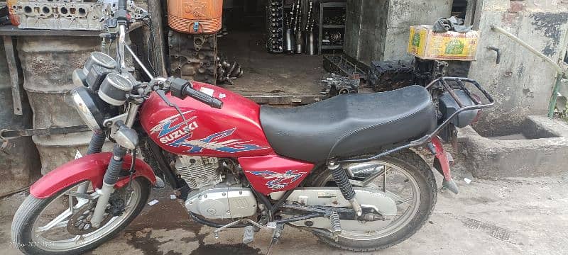 Suzuki 150cc bike 0