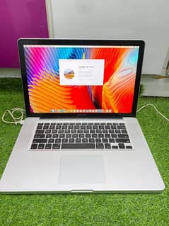 APPLE MACBOOK PRO2010 15inch' 17inc i5 i7 4/750 us stock new arrived