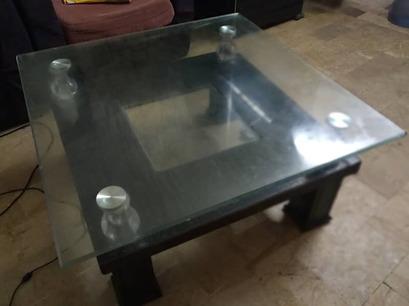 center table 0