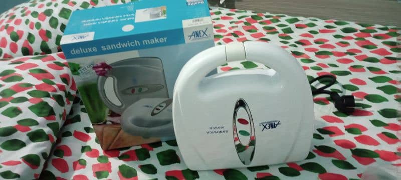 Anex sandwich maker 3