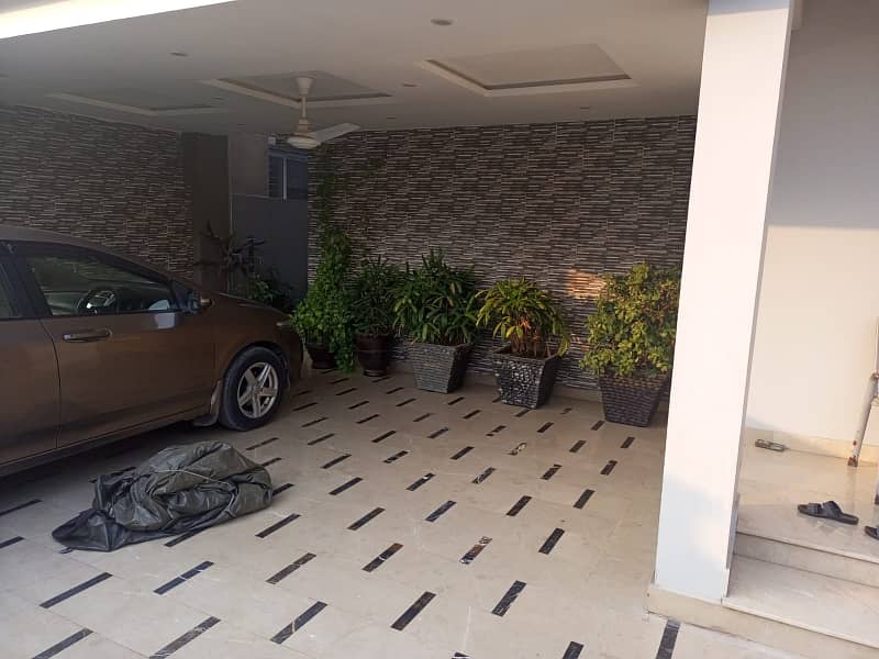 1 Kanal like Brand New House With Hot Location Available For Rent In Bahria Town Lahore. 1