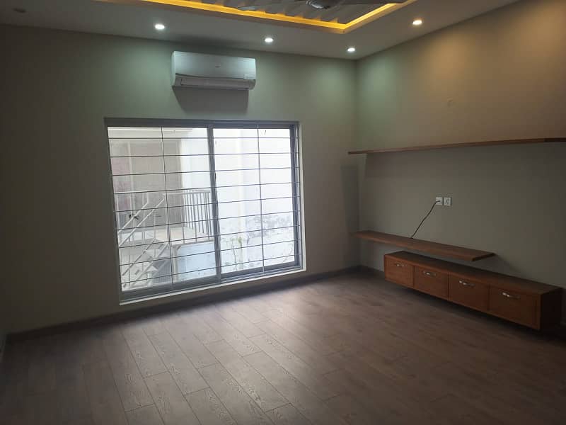 1 Kanal like Brand New House With Hot Location Available For Rent In Bahria Town Lahore. 3