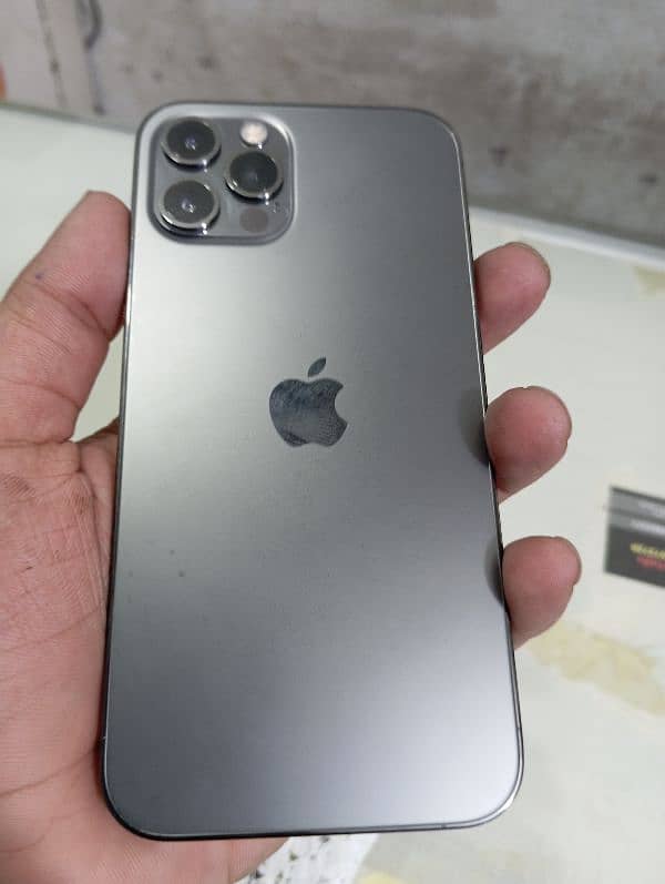 iPhone 12 pro 128 GB non pta 4