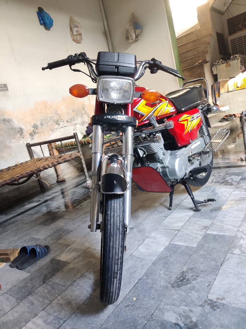 Honda Atlas CG125 mint condition 4