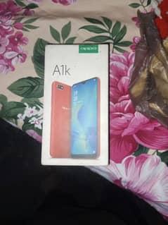 Oppo A1K 32 gb room