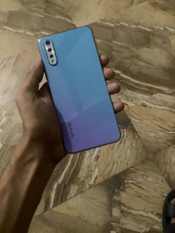 Vivo S1 256GB 0