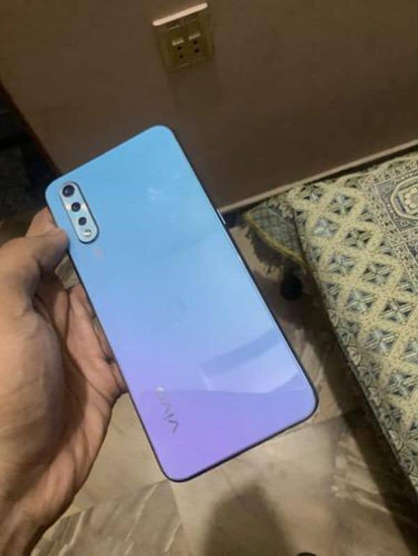 Vivo S1 256GB 4