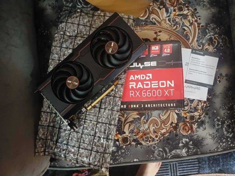 AMD RADEON RX 6600XT 0